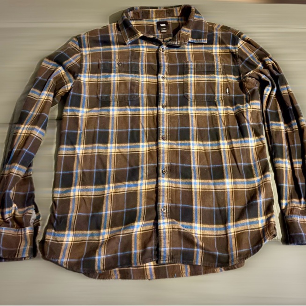 Vans Brown & Blue plaid long sleeve button up shirt. Men’s XL (slim)